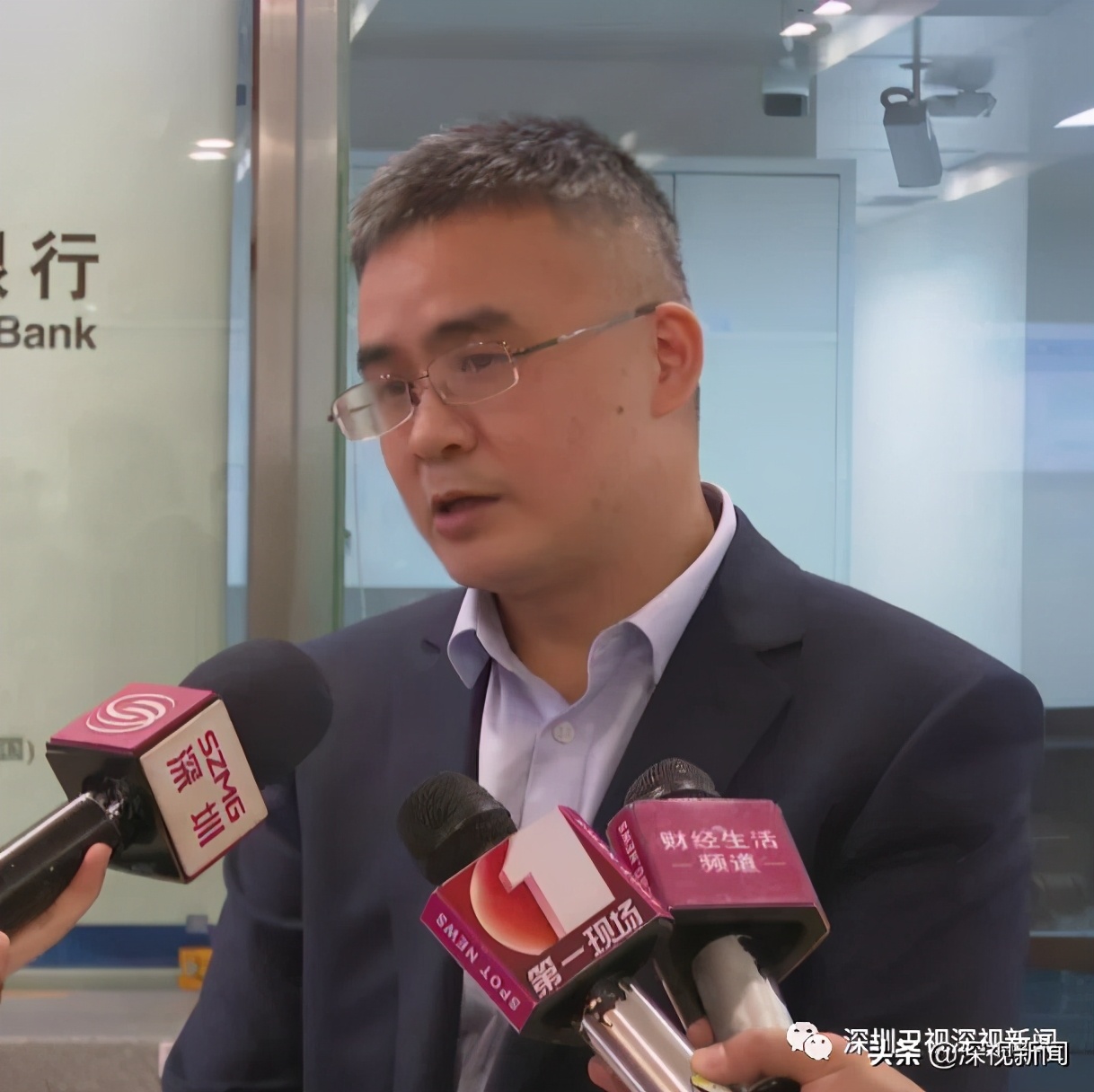 深圳小微贷款无抵押_深圳私人老板当天放款_首贷信用贷政银企对接