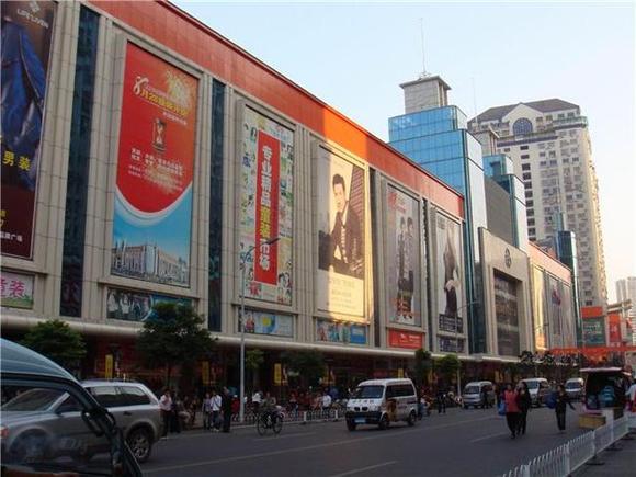 北京女人街服装交易市场介绍_广州女装批发市场地点_全国女装批发市场
