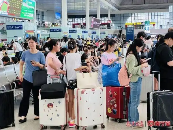 大学新生凭录取通知书买火车票，打折区间怎么算？