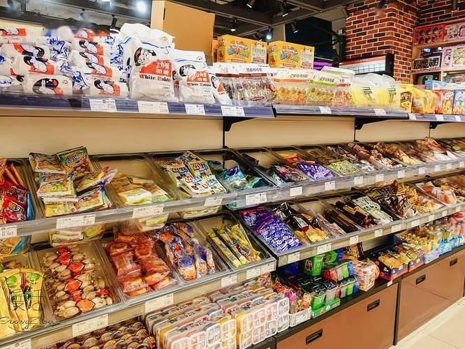 9.9元零食店加盟流程_9.9元零食店加盟条件_九元店要投资多少钱
