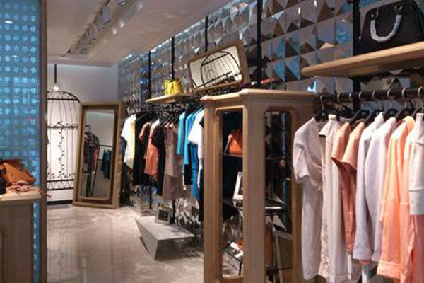 9元服装店